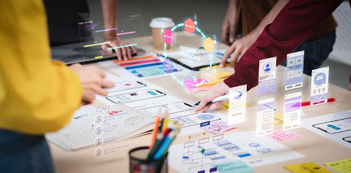 Microsoft đưa công nghệ thực tế ảo (MR) vào các ngành công nghiệp - Ảnh 1.